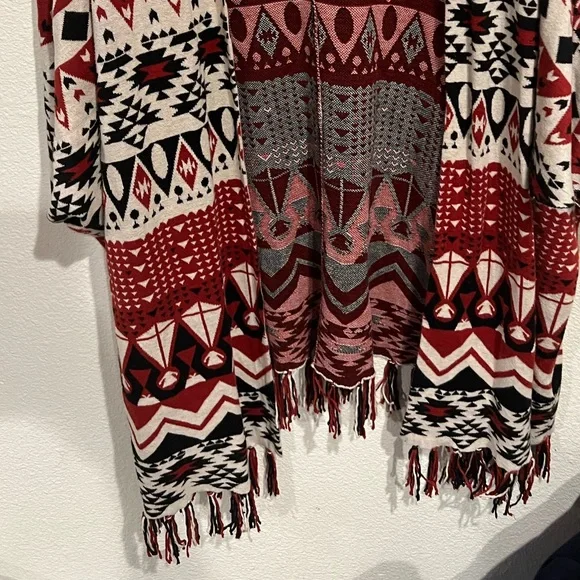 Divided Knit Aztec Designed Poncho Sweater - Picture 3 of 3